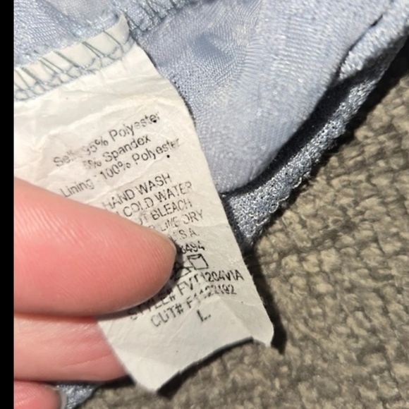 Windsor Women's Blue Sparkly Dress Size LargeOnly wore once 2016, now vintage. - Picture 5 of 5